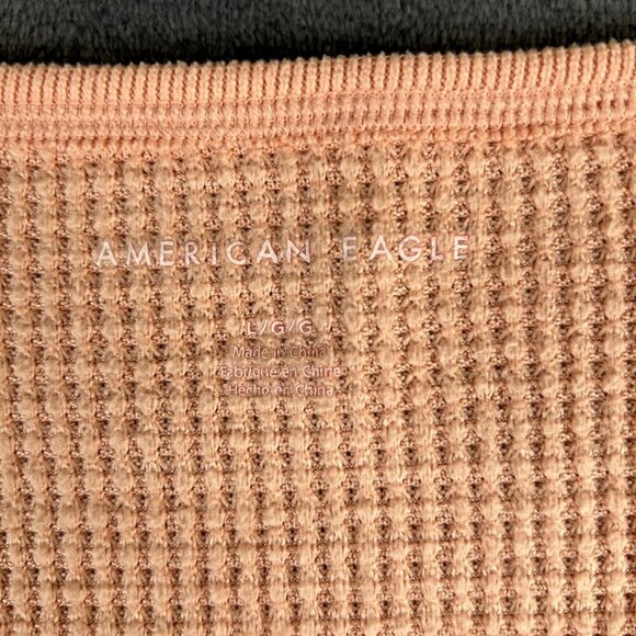 American Eagle Waffle Knit Henly Thermal V Neck Shirt Womens Size Large Soft - Picture 2 of 8